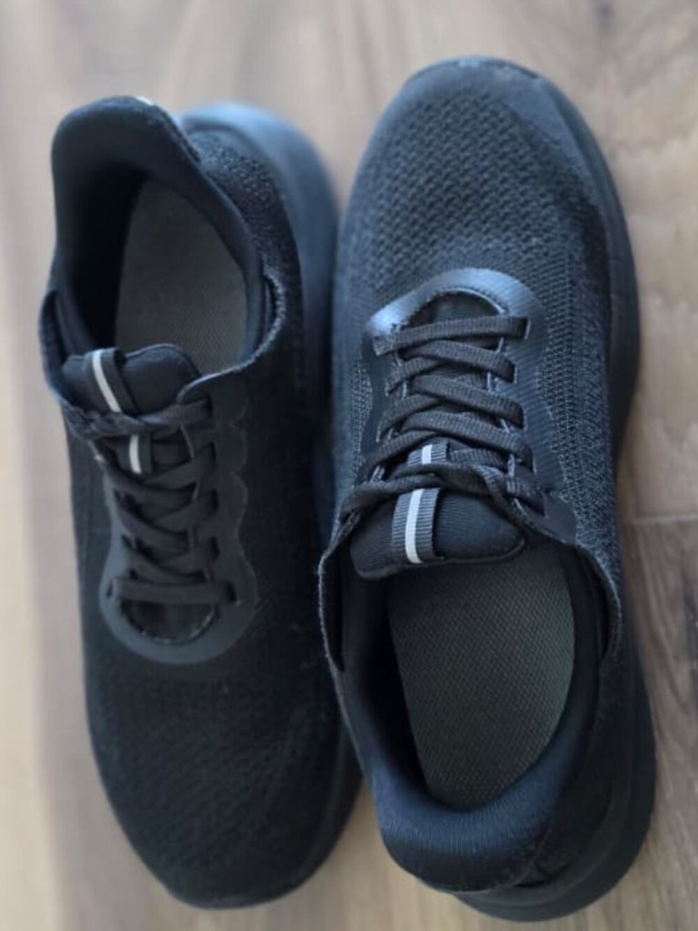 Orthofeet Nira Hands-Free Sneakers | Women's Size 8 | Black/Black | Comfort Walk